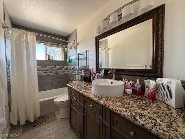 4754 El Pasada Lane, Las Vegas, NV 89121