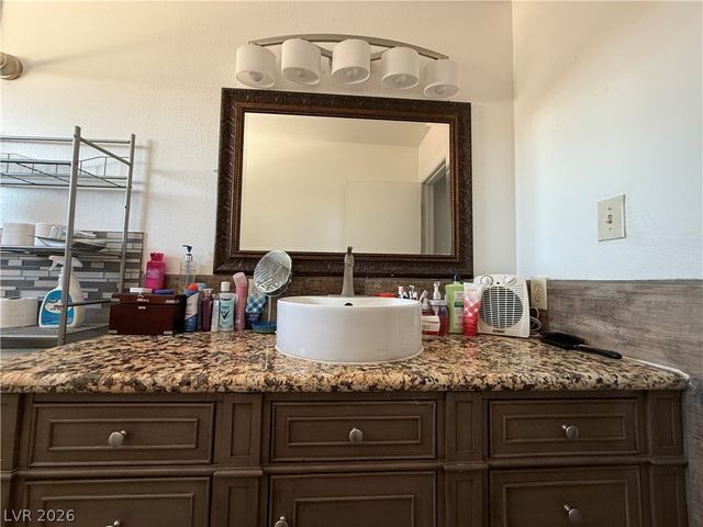 4754 El Pasada Lane, Las Vegas, NV 89121