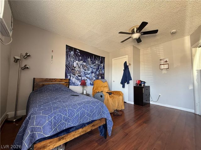 4754 El Pasada Lane, Las Vegas, NV 89121