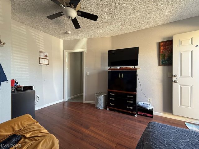 4754 El Pasada Lane, Las Vegas, NV 89121