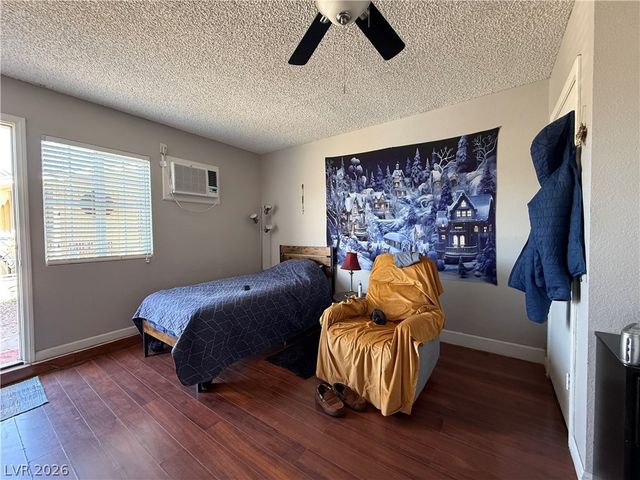 4754 El Pasada Lane, Las Vegas, NV 89121