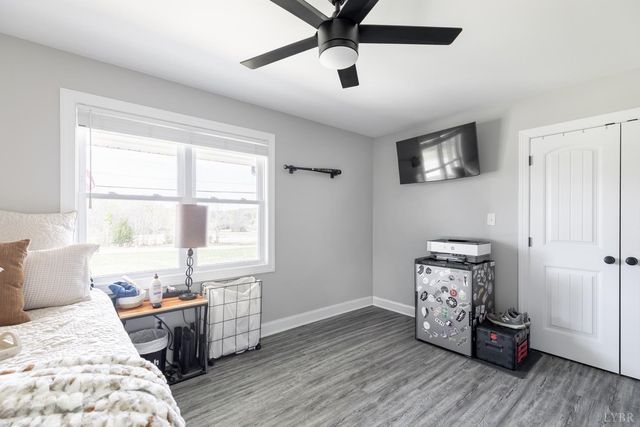 165 Robertson Ln, Danville, VA 24540