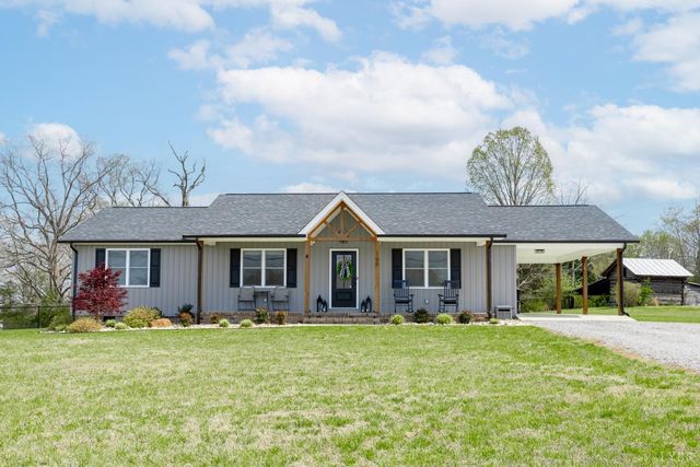 165 Robertson Ln, Danville, VA 24540