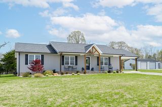 165 Robertson Ln, Danville, VA 24540
