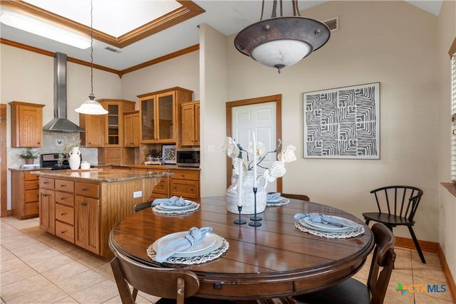 231 County Road 136, Burlington, TX 76519