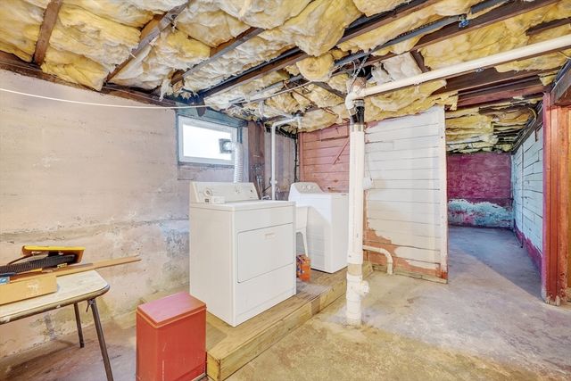 12 Brier Rd, Boston, MA 02132