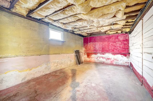 12 Brier Rd, Boston, MA 02132