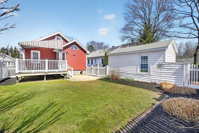 12 Brier Rd, Boston, MA 02132