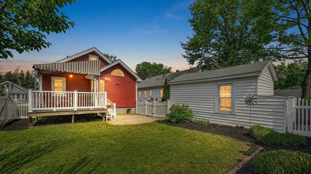 12 Brier Rd, Boston, MA 02132