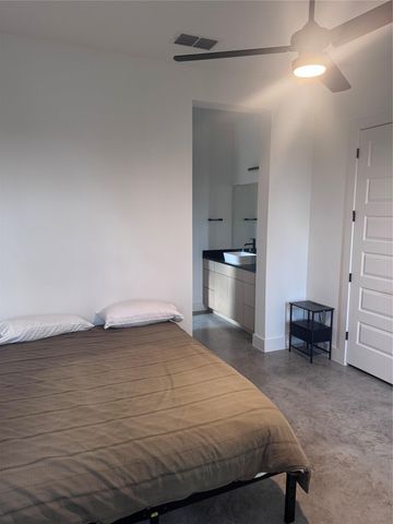 234 Campolina LN, Driftwood, TX 78619