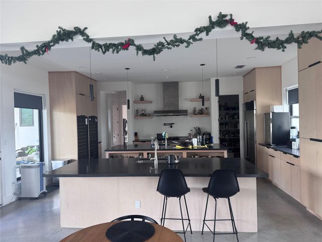 234 Campolina LN, Driftwood, TX 78619