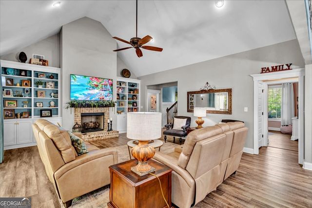 126 Mallie Drive, Forsyth, GA 31029