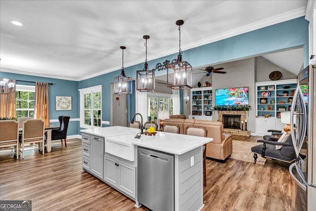 126 Mallie Drive, Forsyth, GA 31029