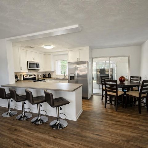 116 NE Entrada Avenue, Port St. Lucie, Port St Lucie, FL 34952