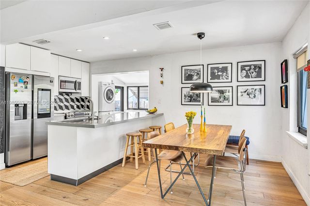 1240 SW 21st St, Miami, FL 33145