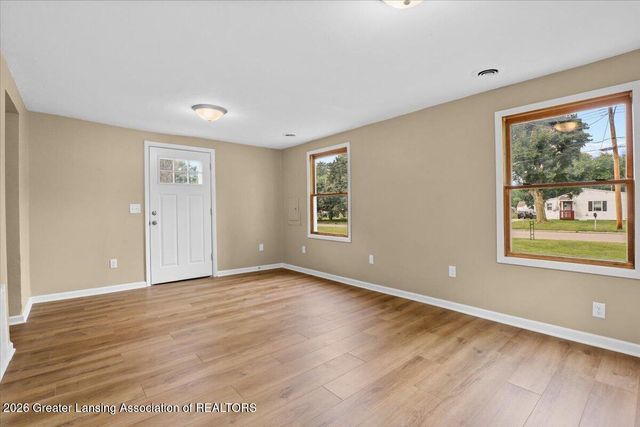 4725 Hughes Road, Lansing, MI 48910