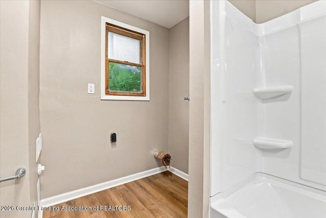 4725 Hughes Road, Lansing, MI 48910