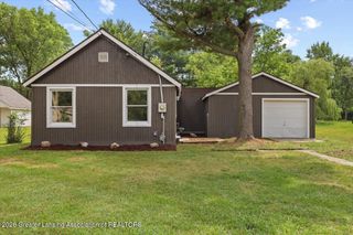 4725 Hughes Road, Lansing, MI 48910