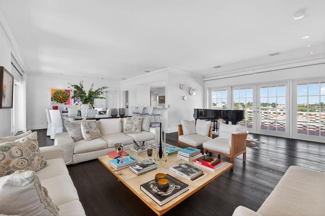 315 S Lake Drive Ph D, Palm Beach, FL 33480