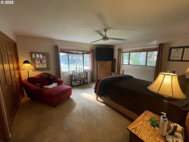 64624 W FORK Ln, Joseph, OR 97846