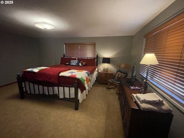 64624 W FORK Ln, Joseph, OR 97846