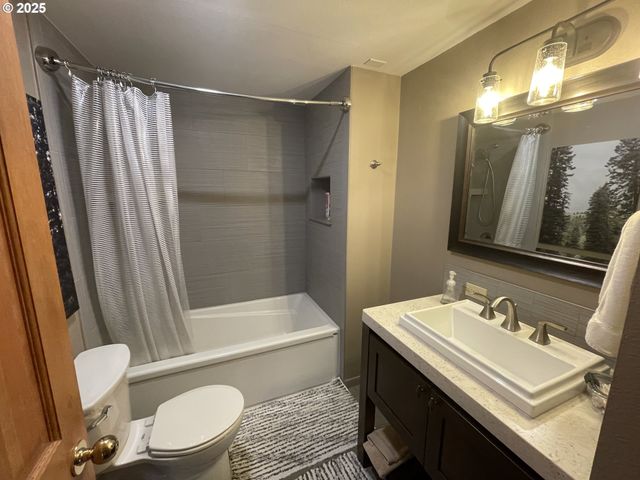 64624 W FORK Ln, Joseph, OR 97846