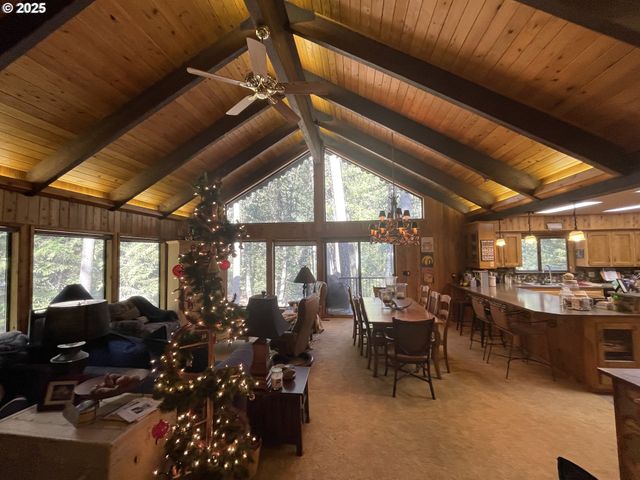 64624 W FORK Ln, Joseph, OR 97846