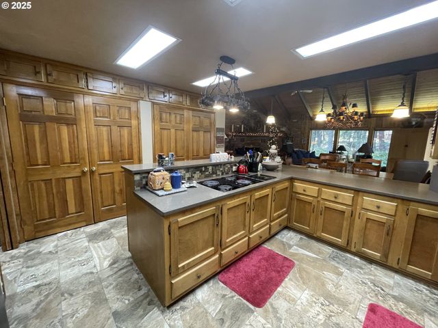 64624 W FORK Ln, Joseph, OR 97846