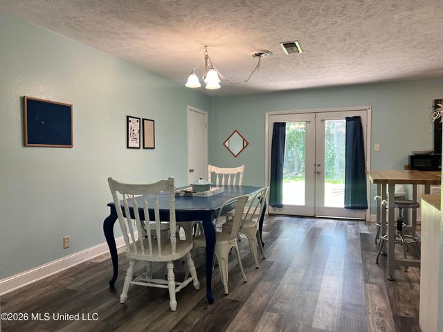 217 Buena Vista Drive, Long Beach, MS 39560