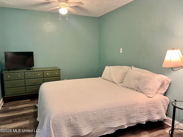 217 Buena Vista Drive, Long Beach, MS 39560