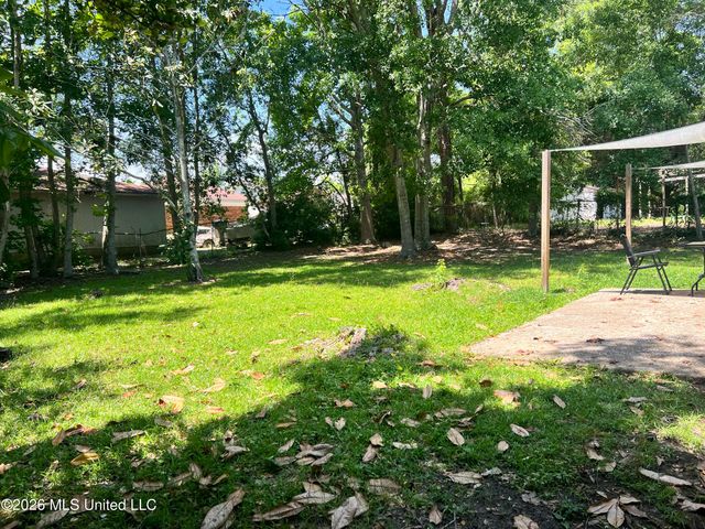 217 Buena Vista Drive, Long Beach, MS 39560