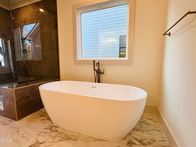 2802 Pathway Drive, Chapel Hill, NC 27516