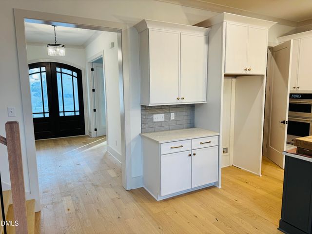 2802 Pathway Drive, Chapel Hill, NC 27516