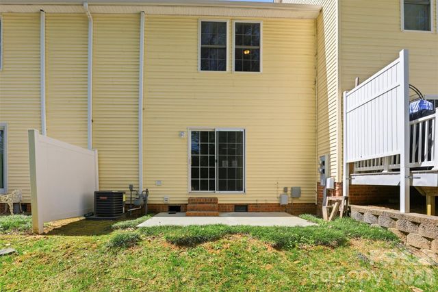 7019 Walnut Ridge Court, Charlotte, NC 28217