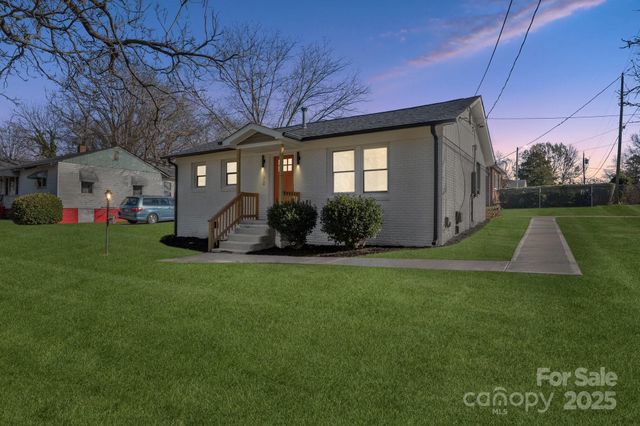 132 Kennedy Avenue, Kannapolis, NC 28083