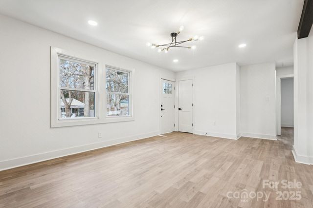 132 Kennedy Avenue, Kannapolis, NC 28083