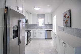 2541 Aragon Blvd 105, Sunrise, FL 33322