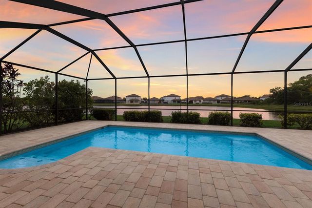3512 SCRUB CREEK RUN, Lakewood Ranch, FL 34211