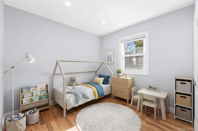 22018 91st Road, Queens Village, NY 11428