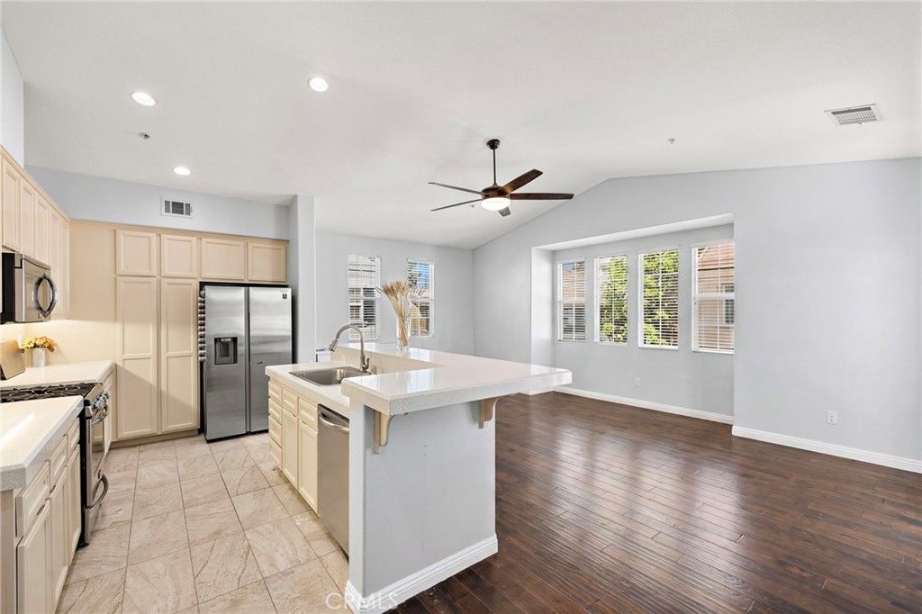 35 St Mays Rd, Ladera Ranch, CA 92694 — photo 2
