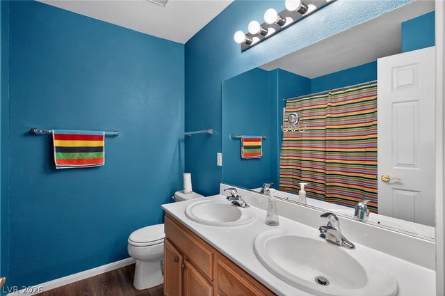 2484 Lower Meadows Avenue, Henderson, NV 89052