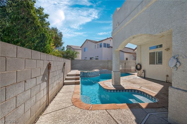 2484 Lower Meadows Avenue, Henderson, NV 89052