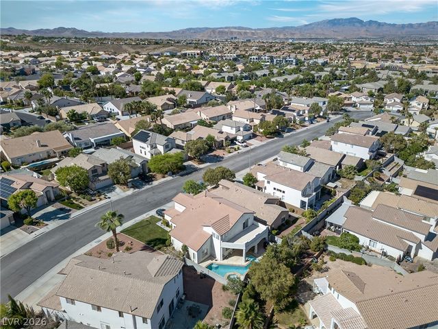 2484 Lower Meadows Avenue, Henderson, NV 89052