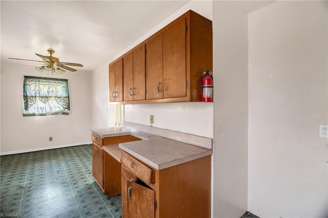 2507 Woodruff Avenue, High Point, NC 27265