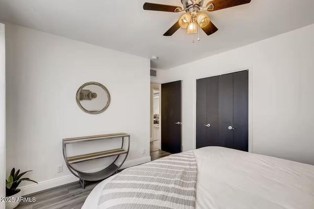 8115 E Edgemont Avenue, Scottsdale, AZ 85257