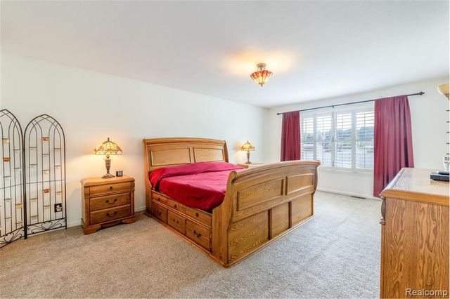 38575 Barth Street, Romulus, MI 48174