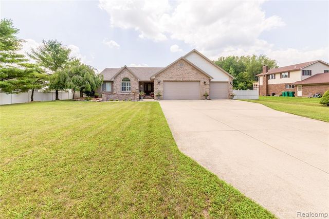38575 Barth Street, Romulus, MI 48174