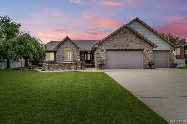 38575 Barth Street, Romulus, MI 48174