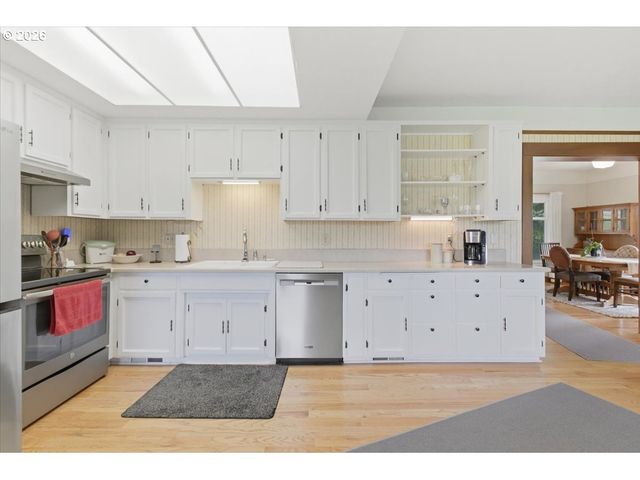 1240 Sw GEROLD St, Corvallis, OR 97333