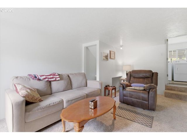 1240 Sw GEROLD St, Corvallis, OR 97333